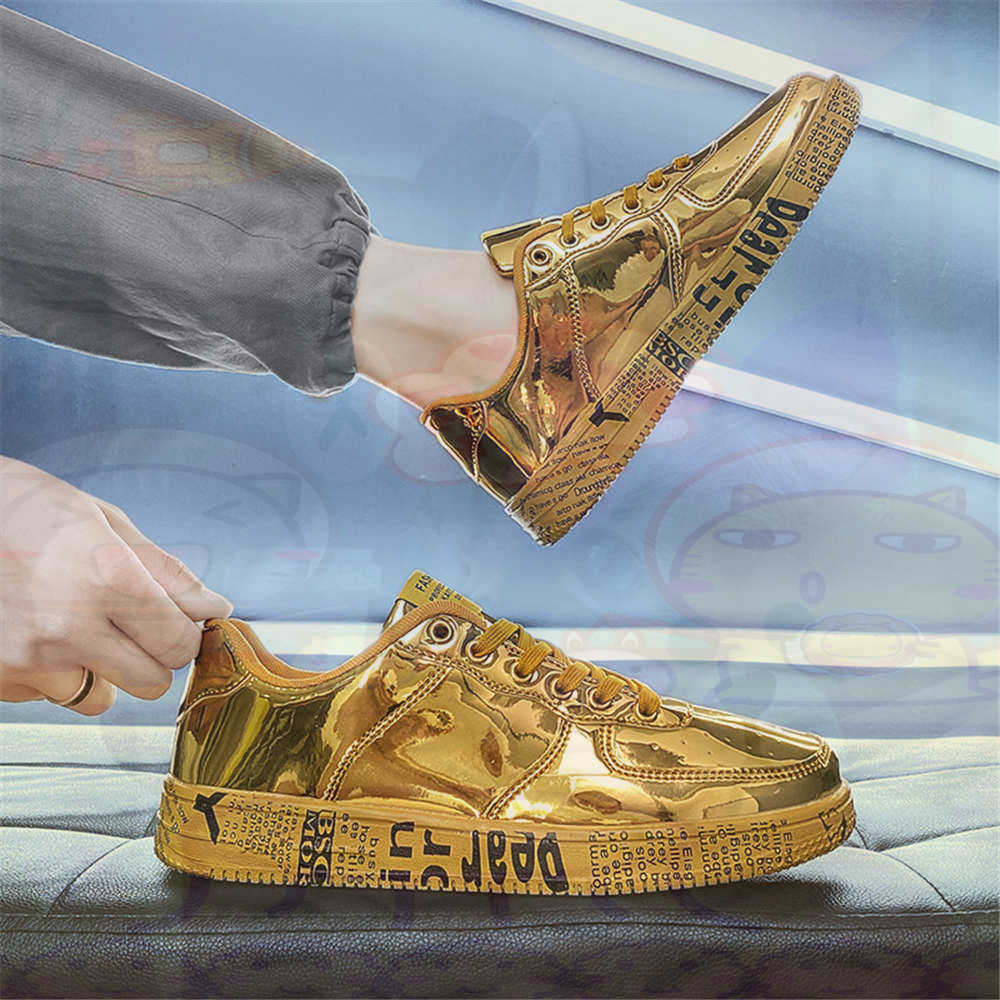 Round Foot Size 45 Sneakers Wh - Badminton News 评论和价格